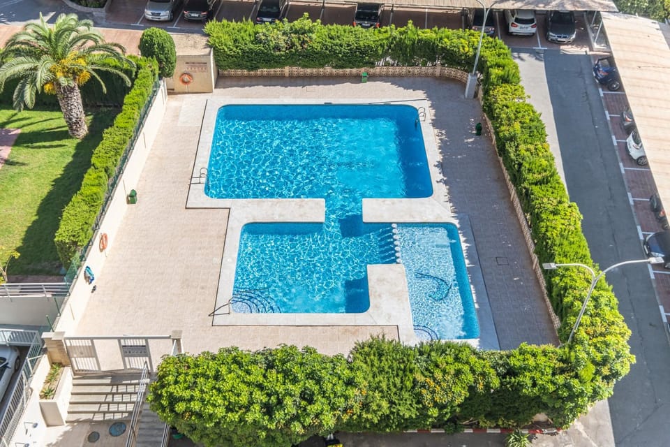 Solarium, Pool view, Swimming pool, Parking