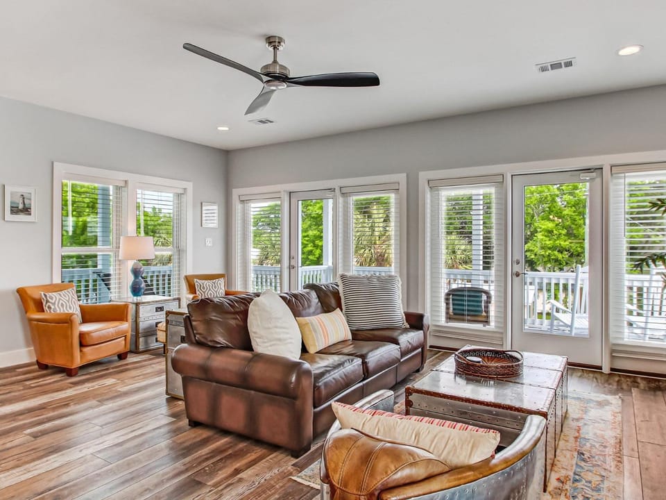 South Beach Lorelei House in Tybee Island