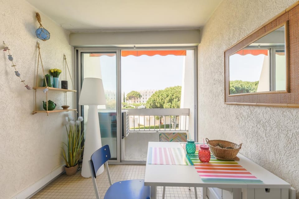 Le Superbe Bahia / proche mer / clim / Terrasse / parking privé Apartment in La Grande-Motte