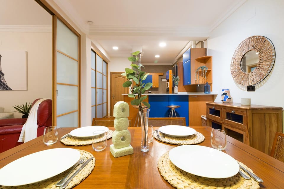 Lounge or bar, Dining area