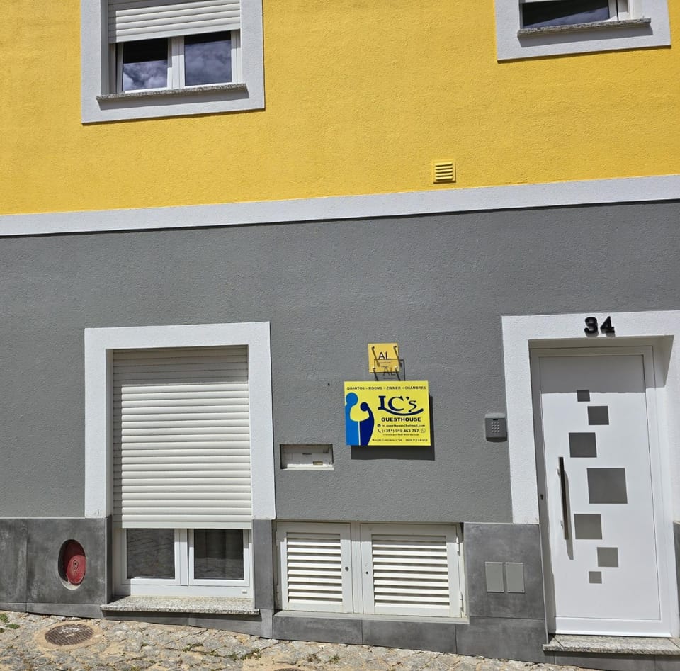 Property logo or sign, Logo/Certificate/Sign, Street view