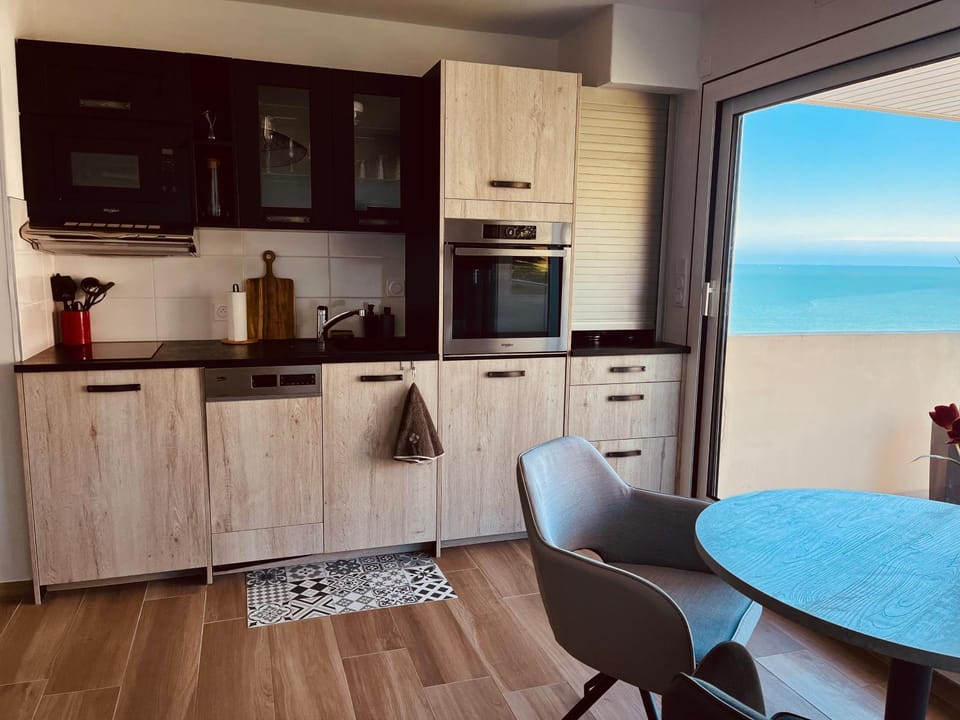 Studio, vue mer à 150m de la plage Apartment in Trouville-sur-Mer