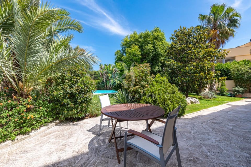 Garden, Garden view