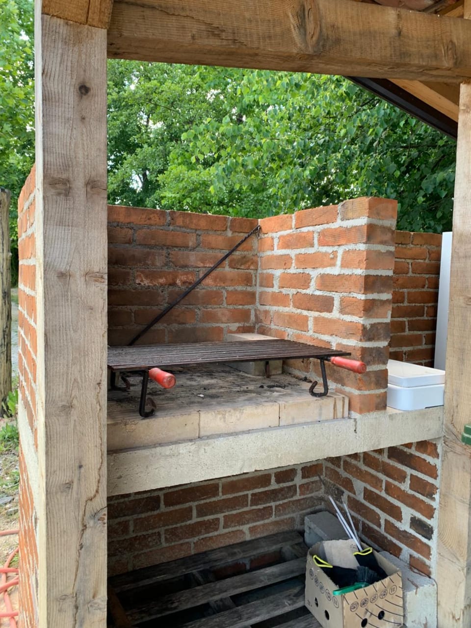 Day, BBQ facilities