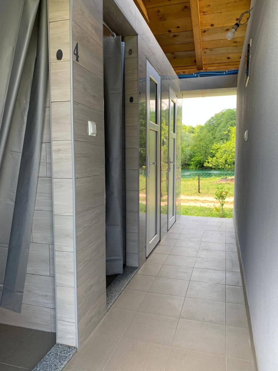 Shower, Day, Bathroom, Public Bath