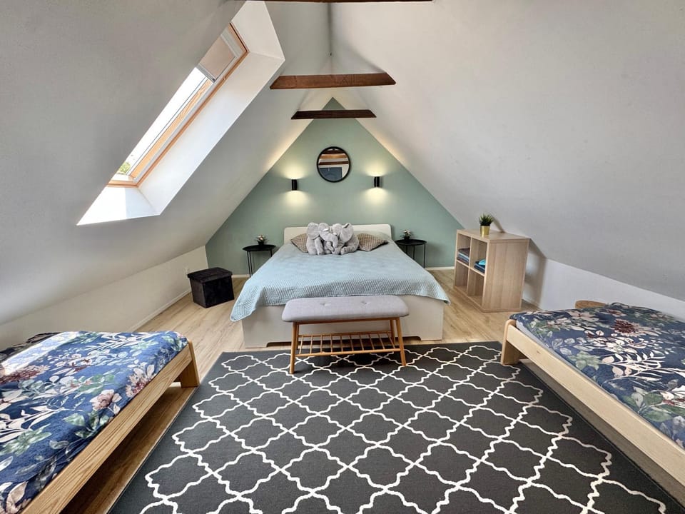 IstEni apartman Zamárdi, akár 12 fő! Balaton Apartment in Hungary