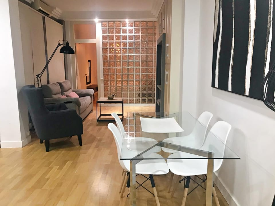 APARTAMENTO JUNTO AYUNTAMIENTO DE VALENCIA Apartment in Valencia