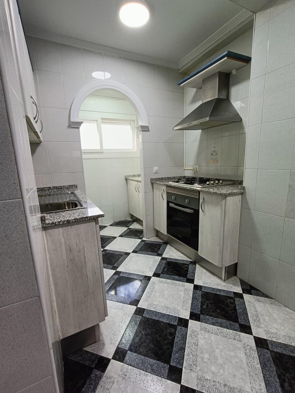 Kitchen or kitchenette, pet friendly, stove