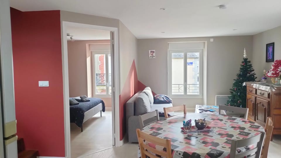 Living room, Dining area