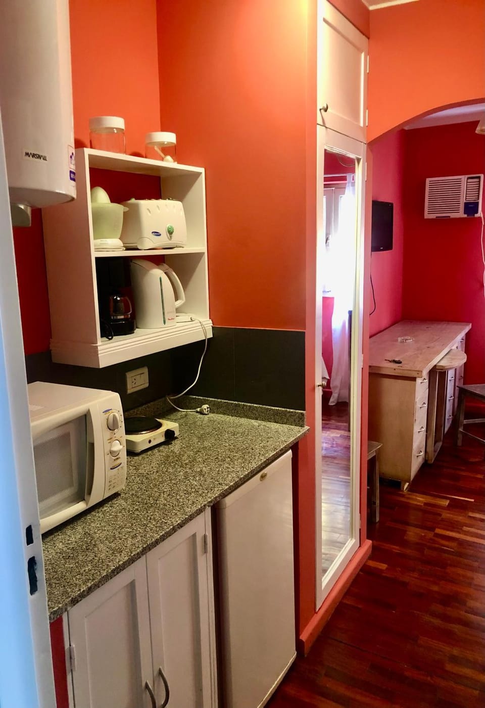 Kitchen or kitchenette