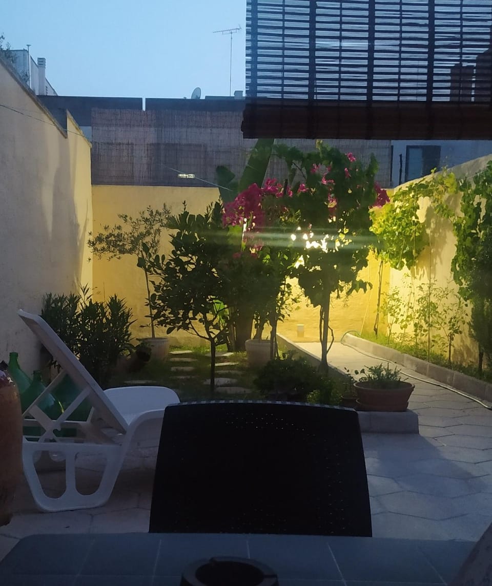 Garden, Garden