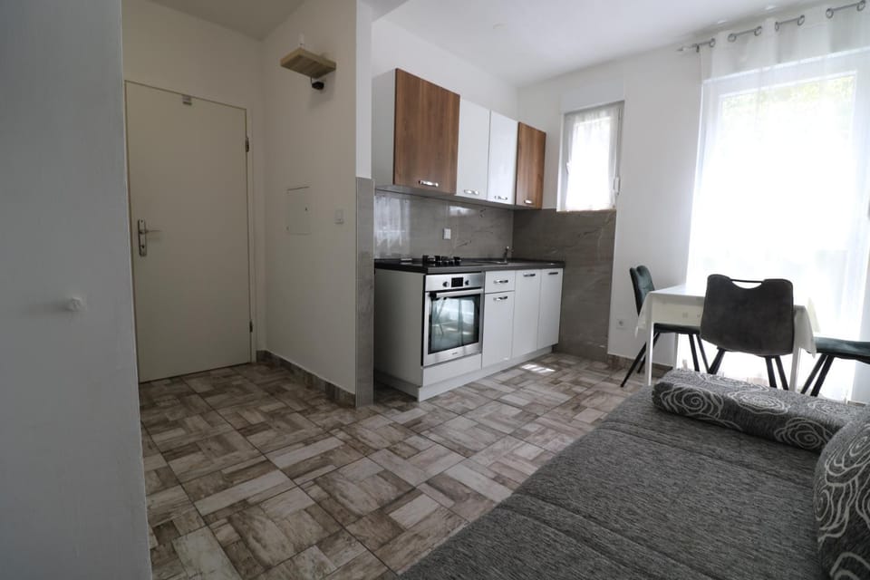 Mar-Ivo Apartment in Pula