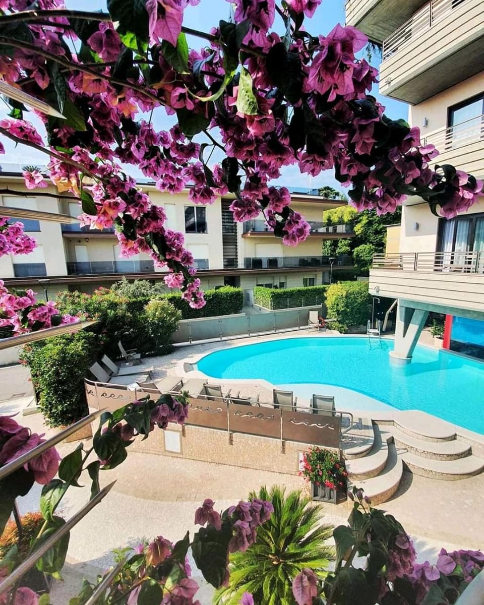 Inner courtyard view