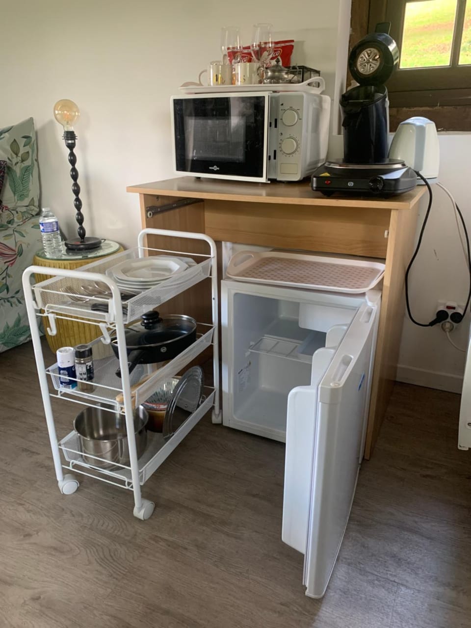 Kitchen or kitchenette