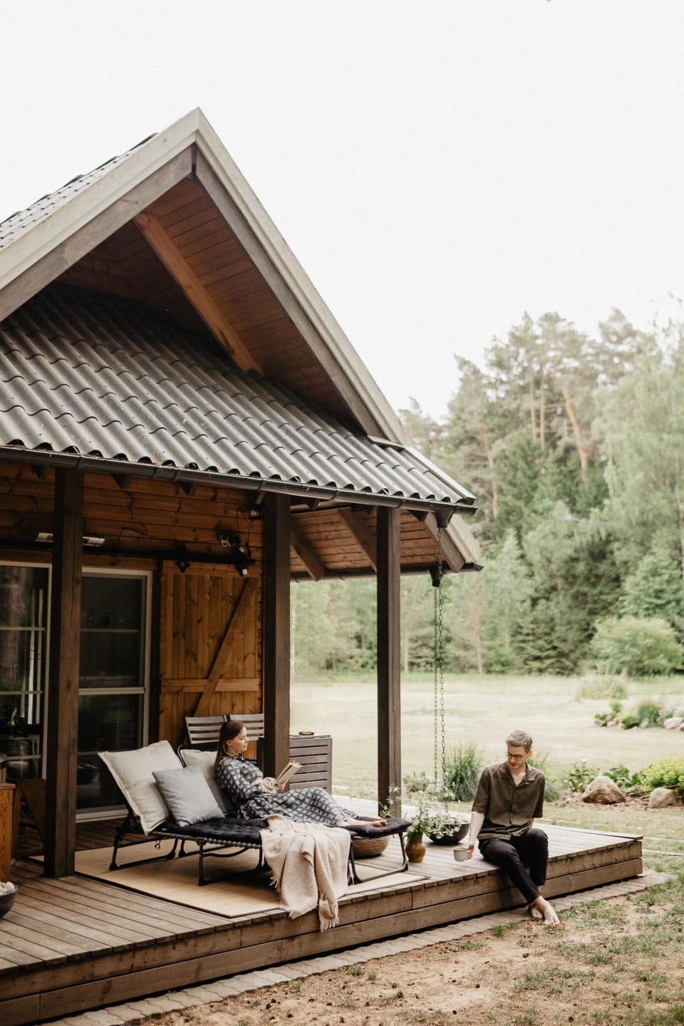 Property building, Patio, Day, Natural landscape, Garden, Seating area, Garden view