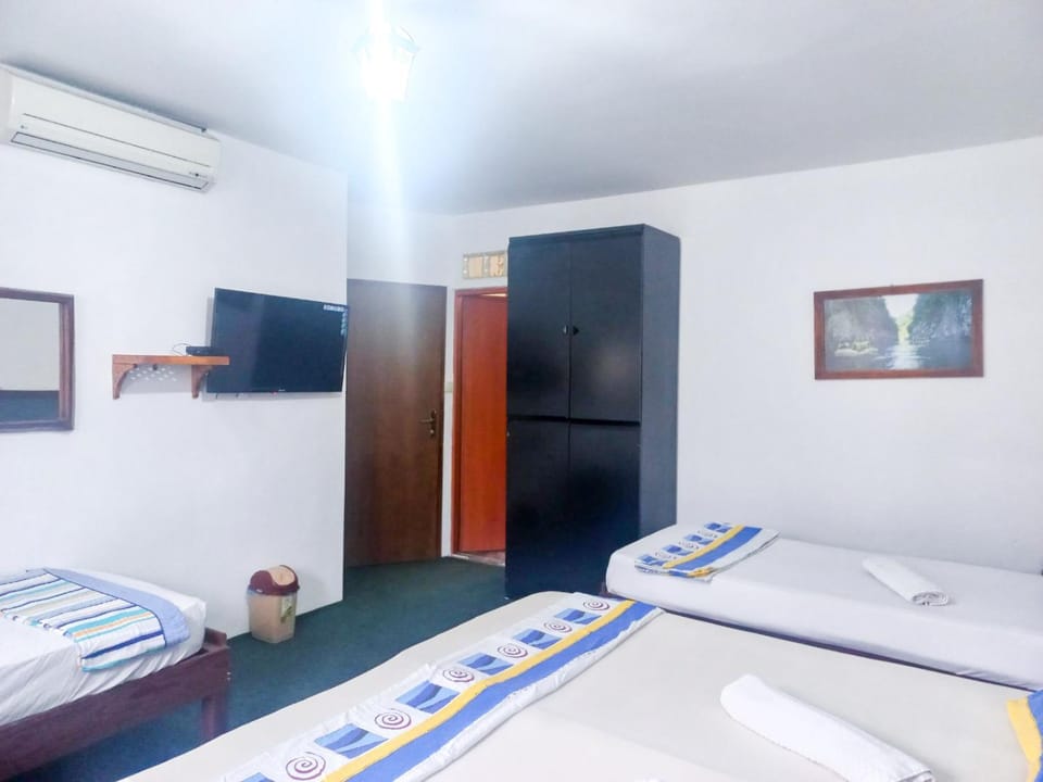 TV and multimedia, Photo of the whole room
