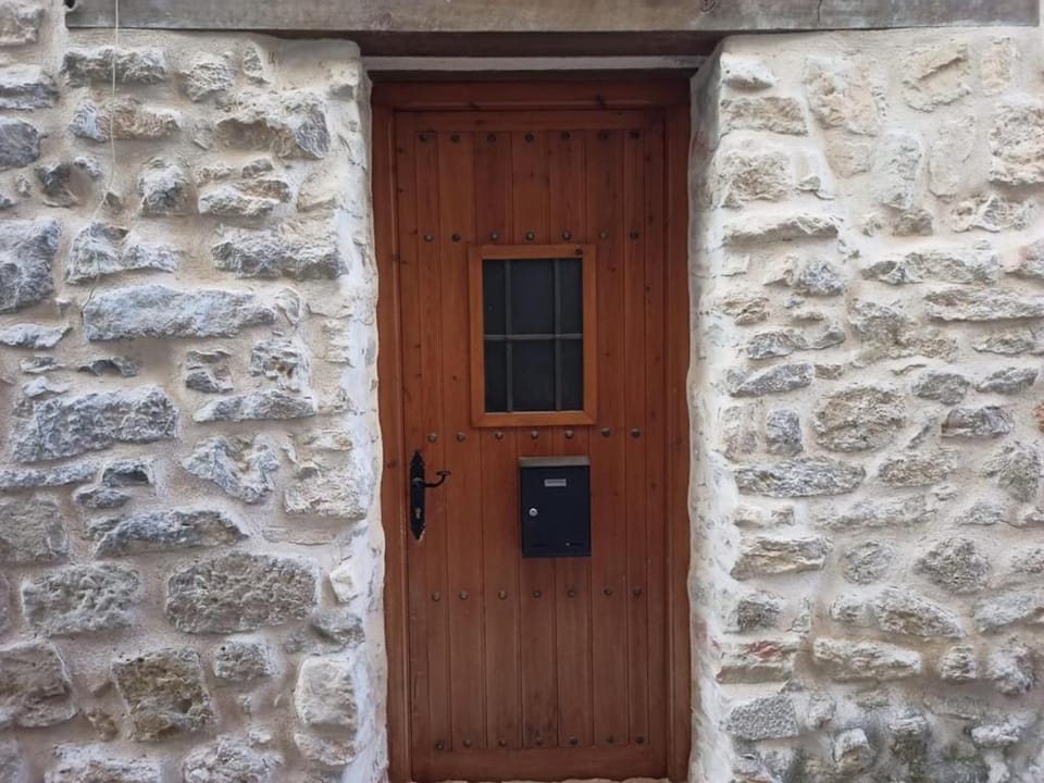 Casa Alta House in Aragon