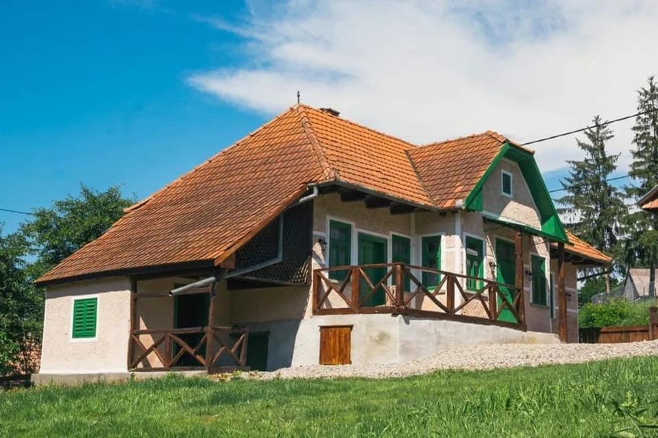 Slow Living Cottage, Dobolii de Sus House in Brașov County