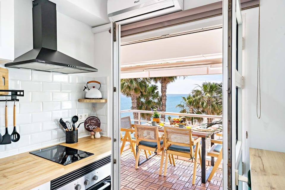 Balcony/Terrace, kitchen