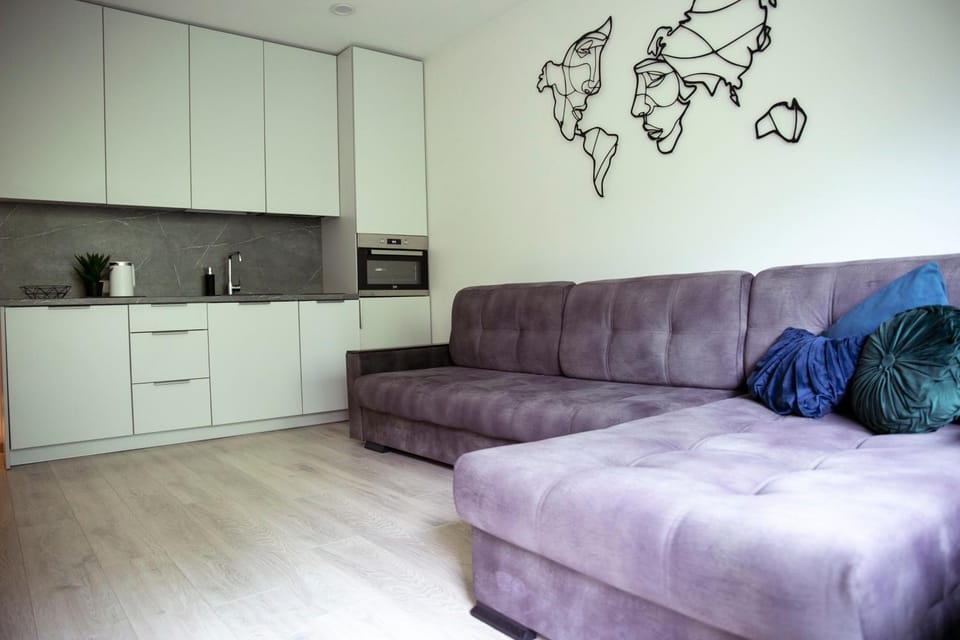 Kitchen or kitchenette, Living room, Seating area