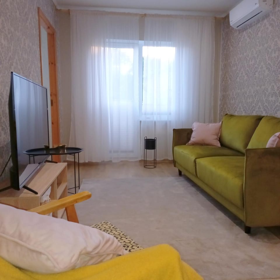 Living room, air conditioner
