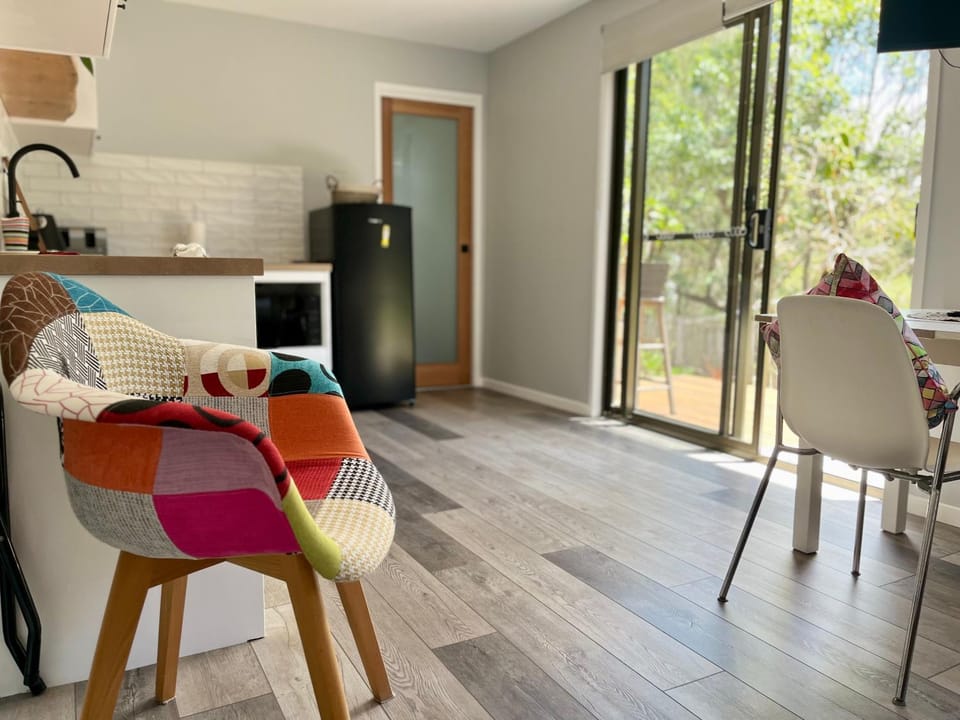 Stylish Guest Suite in Everton Hills Apartment in Brisbane