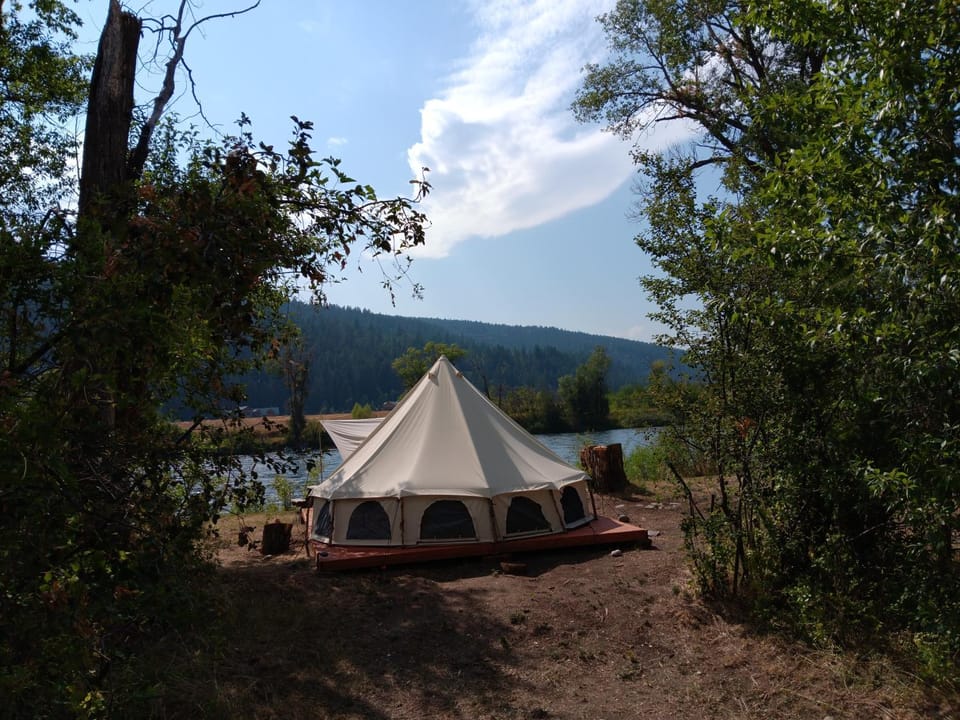 Mountain view, River view