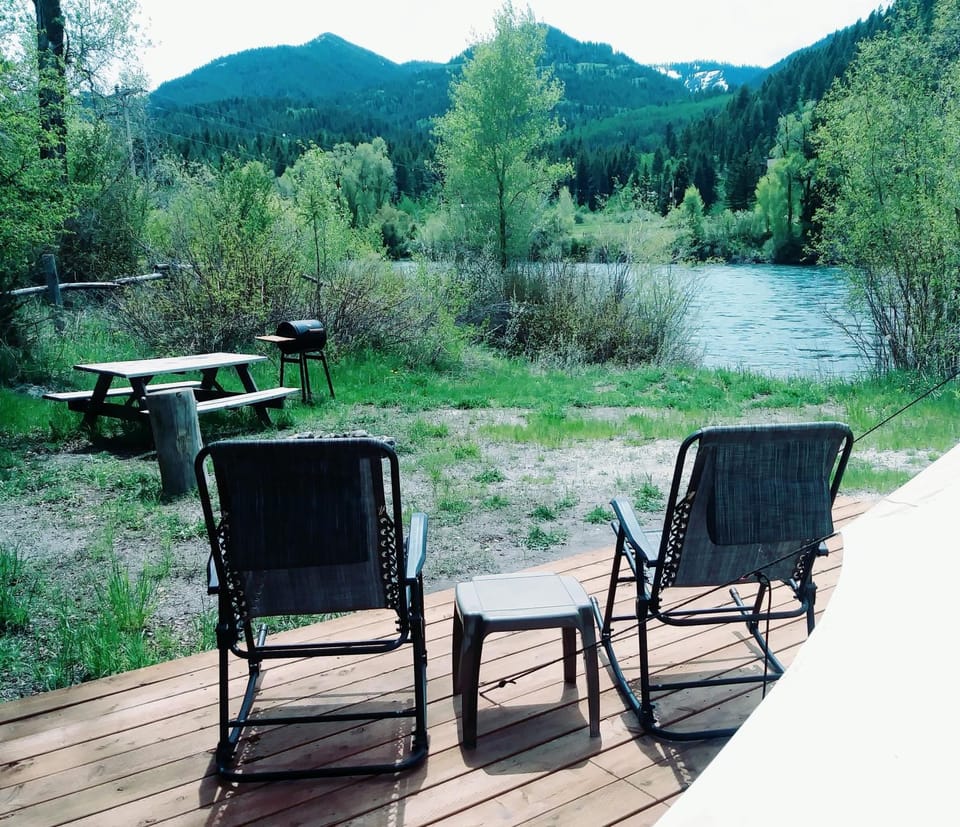 Mountain view, River view