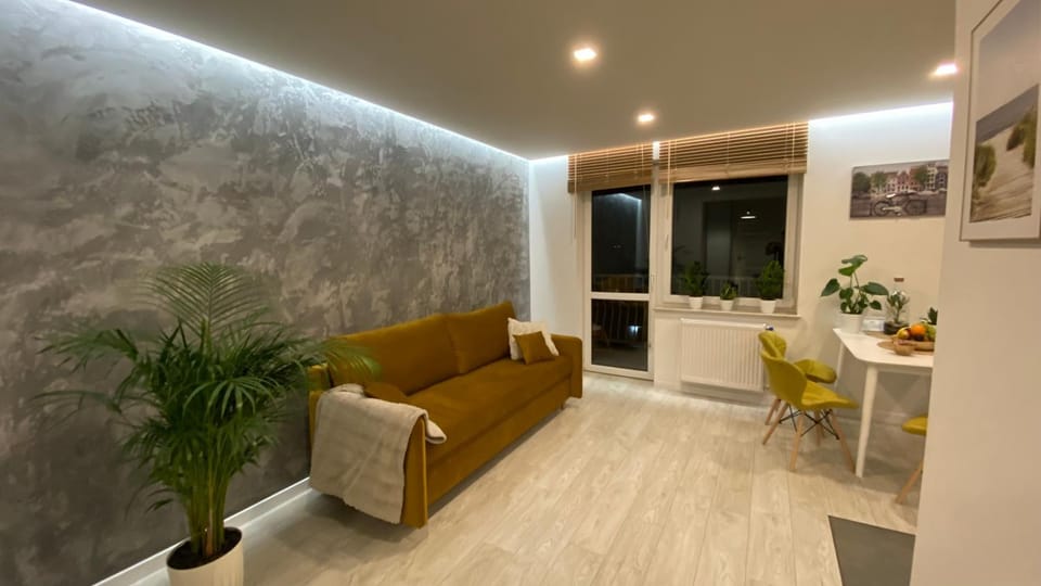 Apartament nad jeziorem Apartment in Lviv Oblast