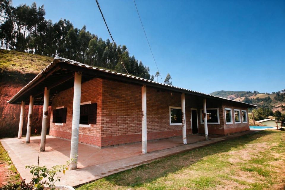 Property building, Facade/entrance, Off site