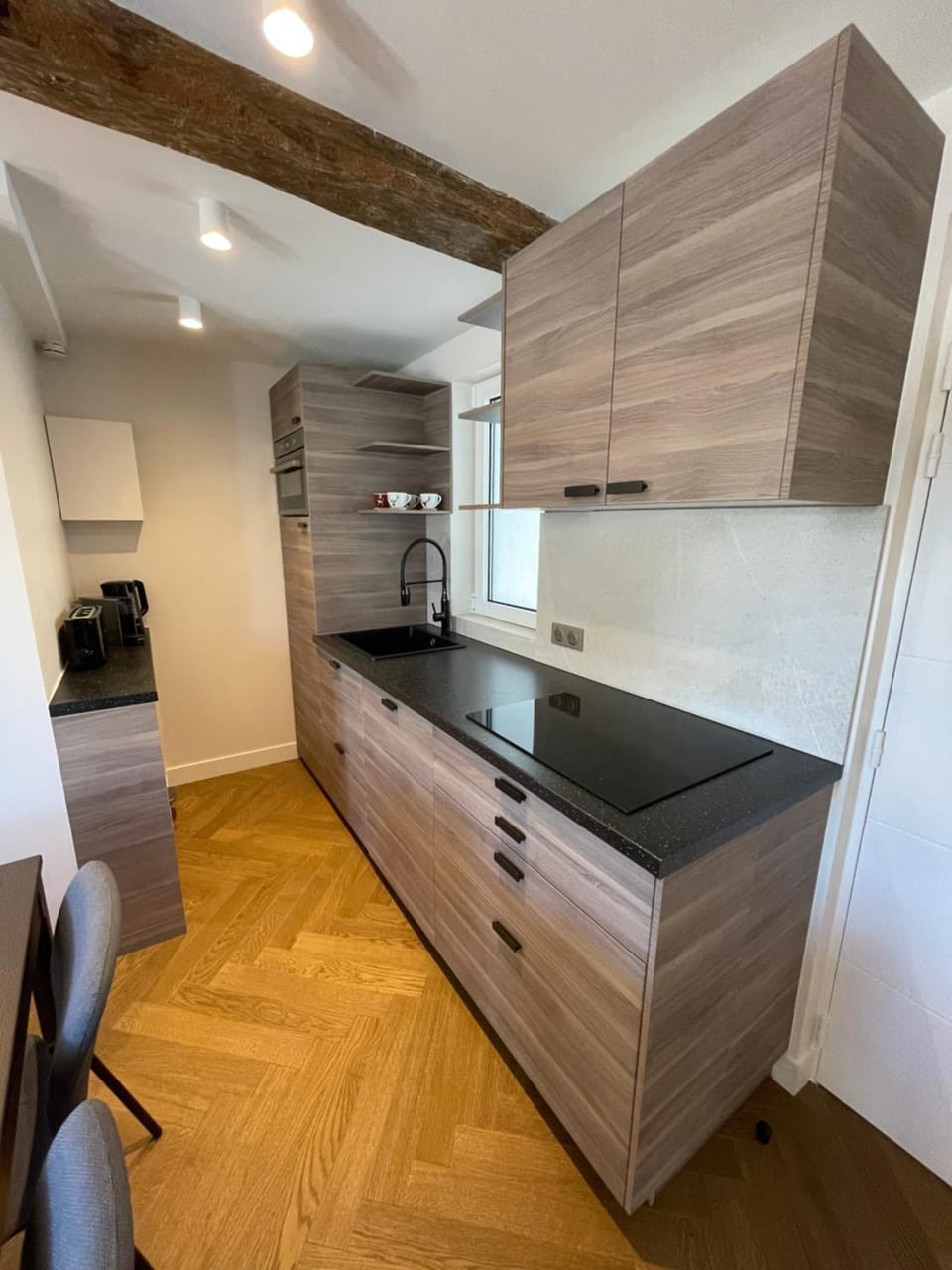 Kitchen or kitchenette, kitchen
