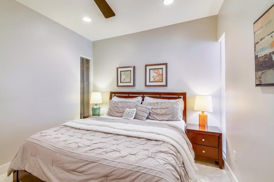 Bed, Bedroom, furniture
