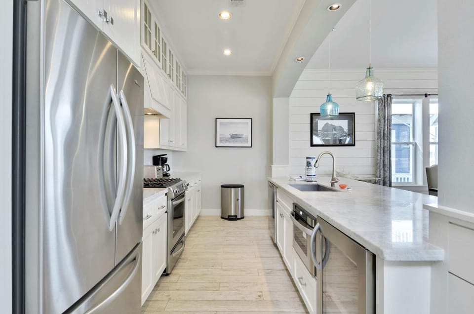 Kitchen or kitchenette, dishwasher, oven, stove, kitchen