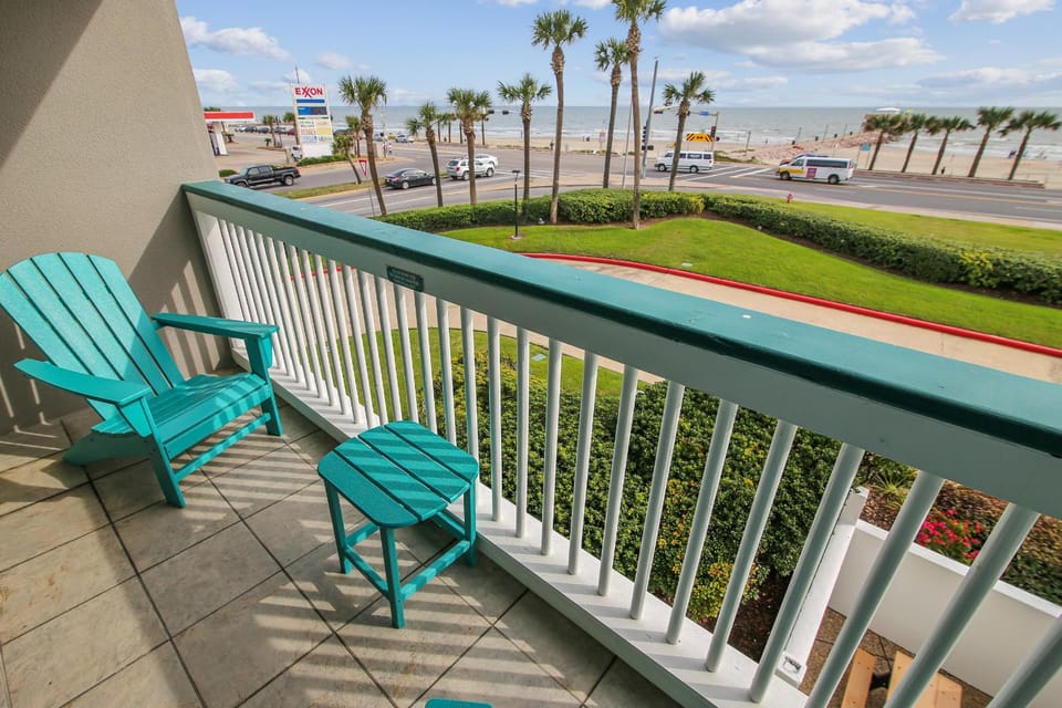 Balcony/Terrace, Sea view, furniture