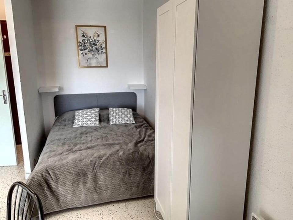 Appartement 18m² proche des Thermes, animaux admis, balcon - FR-1-503-131 Apartment in Balaruc-les-Bains