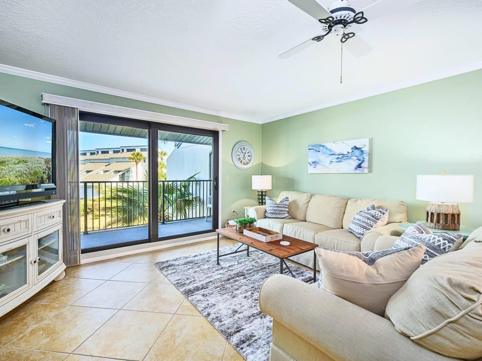 TV and multimedia, Balcony/Terrace, Living room, Seating area, Sea view