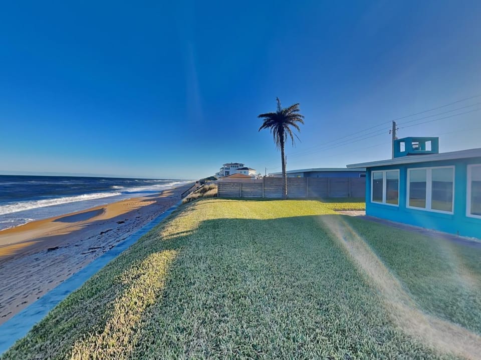 Property building, Garden, Beach, Sea view