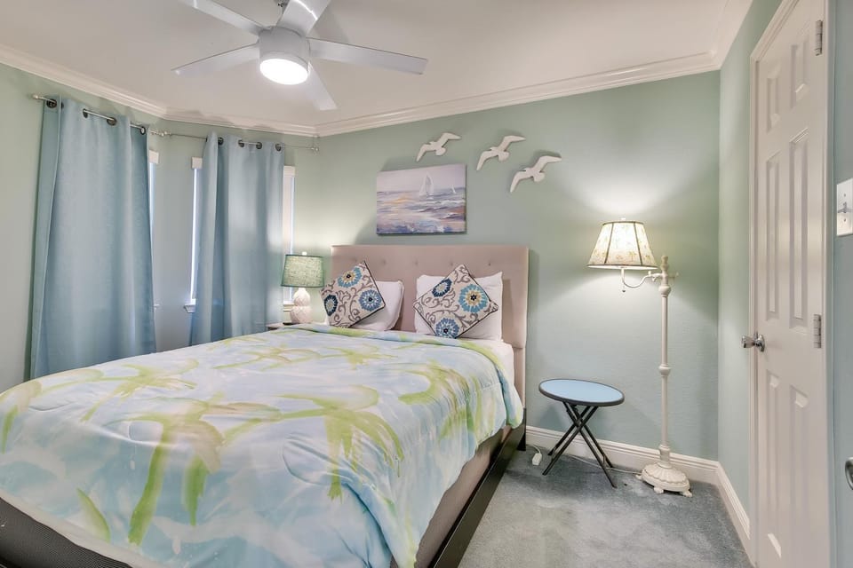 Bed, Bedroom, furniture
