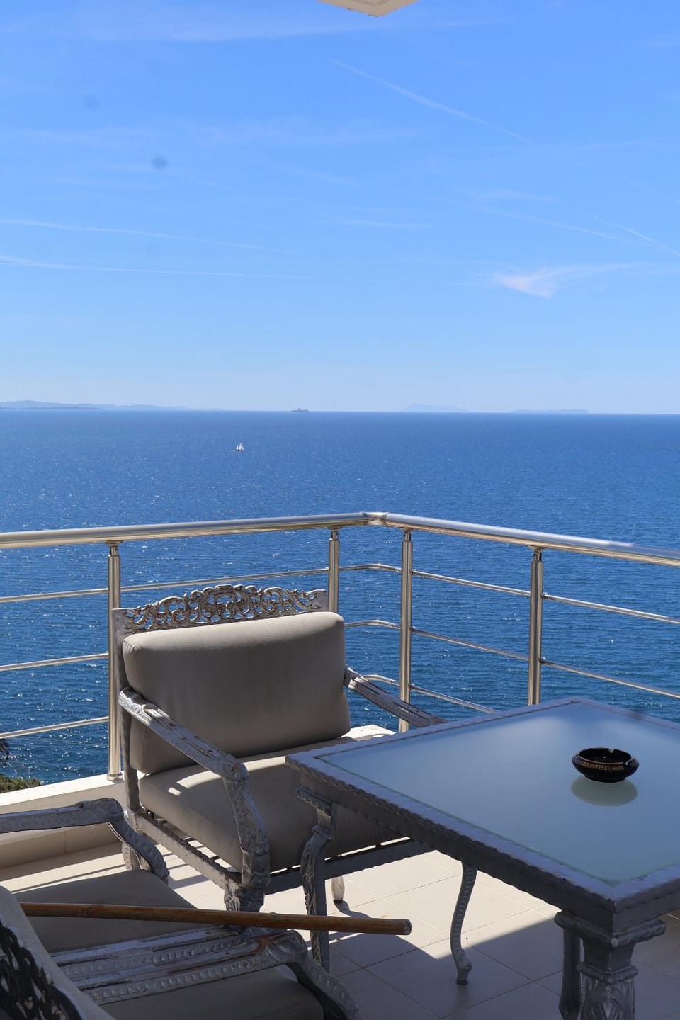 Lorenso Guest House Apartment in Sarandë