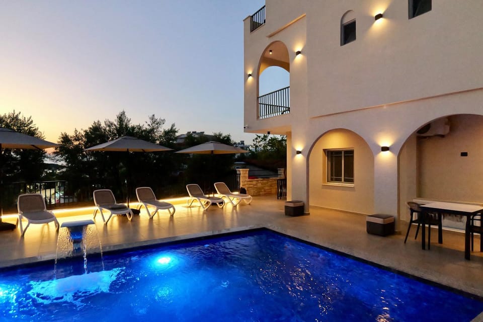 Property building, View (from property/room), Seating area, Pool view, Swimming pool, sunbed