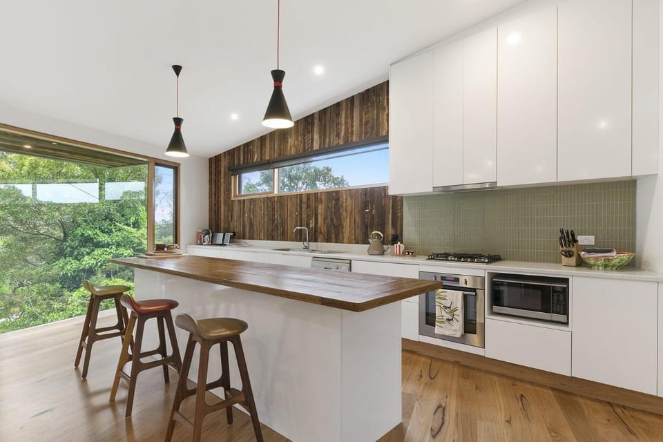 Clovelly - BYO Linen House in Lorne