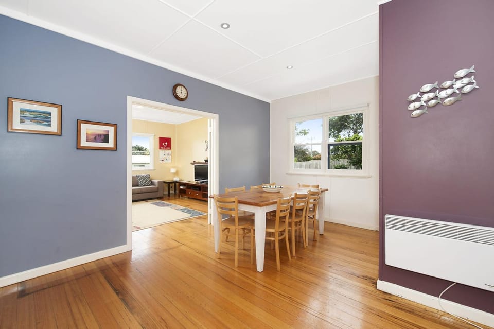 Anderson House in Apollo Bay