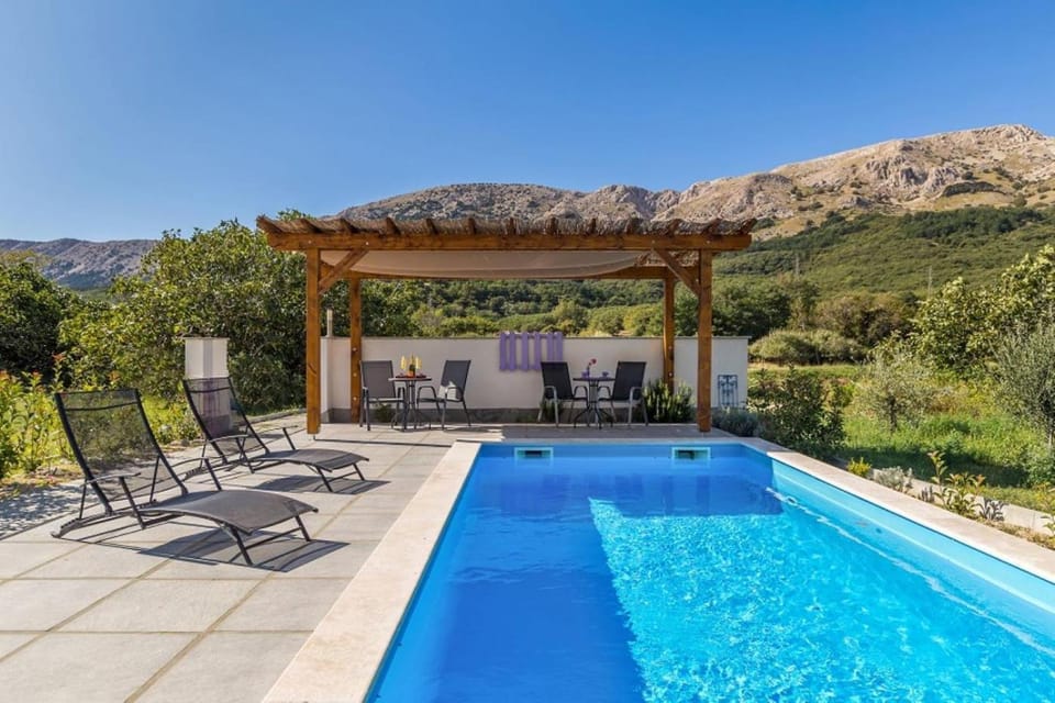 Pool view, Swimming pool, Swimming pool, sunbed