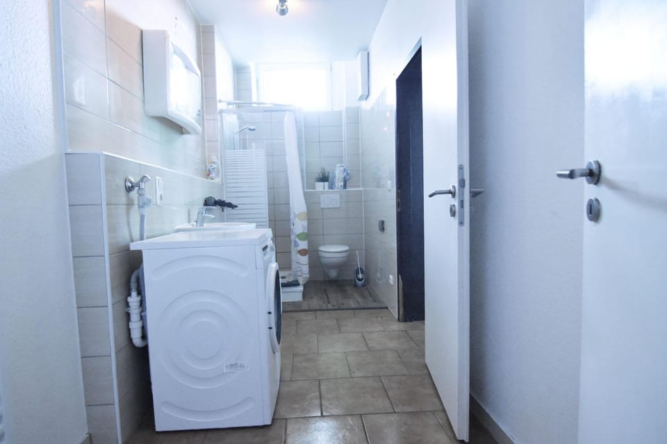 Boardinghouse in Cologne *free WiFi* Apartment in Cologne