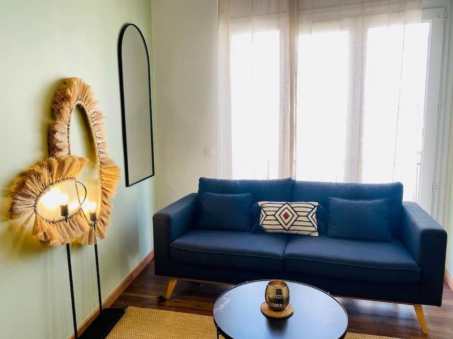 ''Chichi 2'' Chez Paule Superbe appartement en plein coeur de Sète Apartment in Occitanie