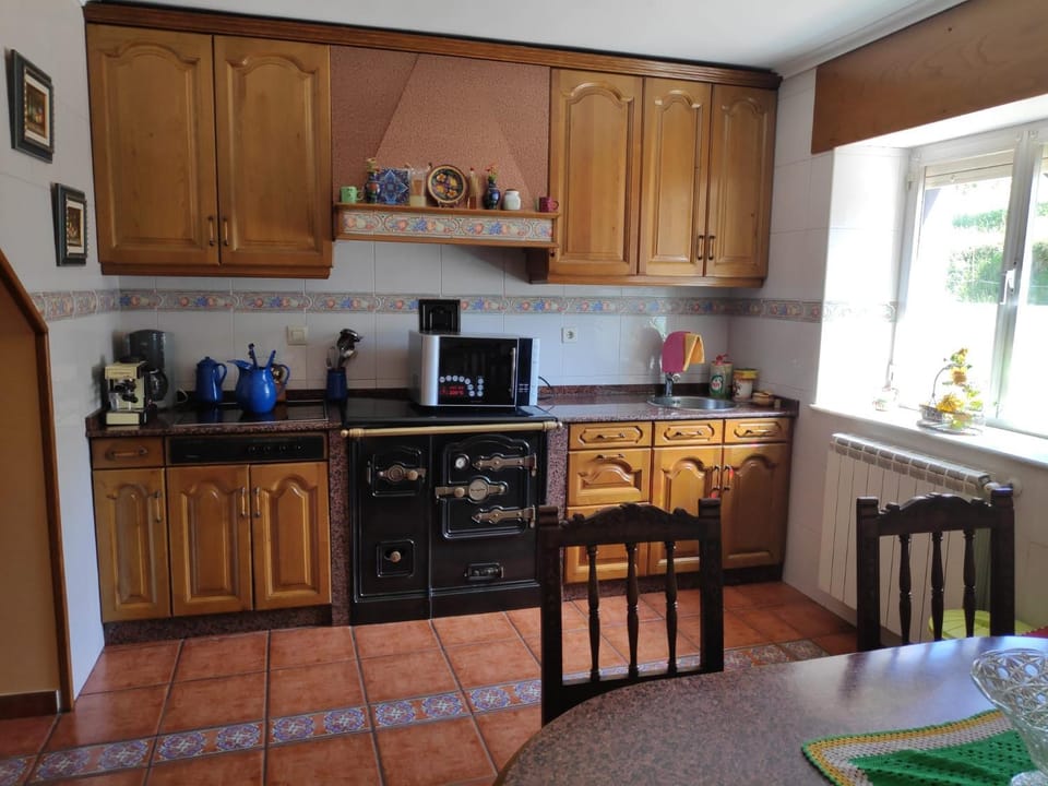 Casa de campo en pleno centro de Asturias House in Asturias