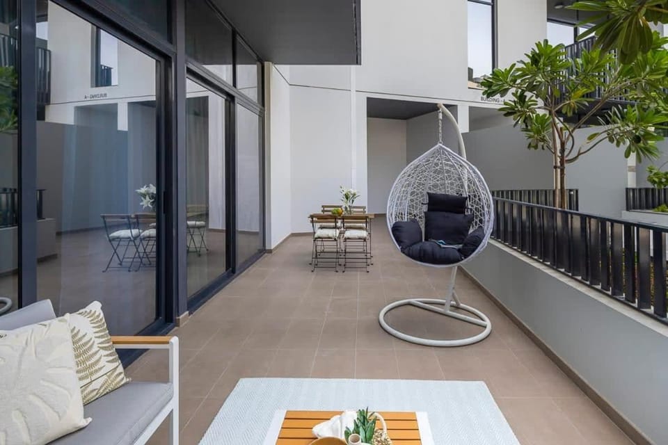Frank Porter - Belgravia 3 Apartment in Dubai