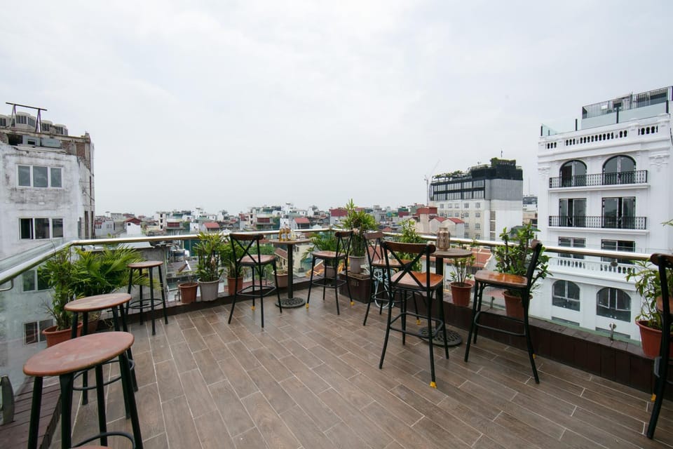 Lounge or bar