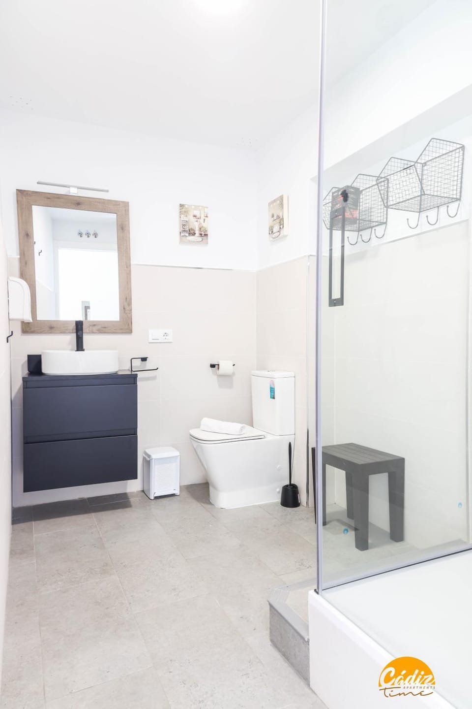 Shower, Bathroom, towels