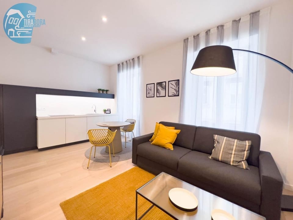 Slataper 11 Tirabora Short Rent, con parcheggio privato Apartment in Trieste